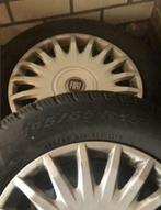4x Winterbanden as nieuw +velgen/wieldoppen, Auto diversen, Wieldoppen, Ophalen, Nieuw