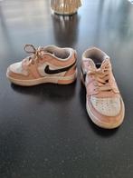 Nike sneaker meisje, Schoenen, Gebruikt, Ophalen of Verzenden