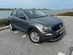 Volkswagen T-Roc 1.0 TSI 115pk virtual cockpit, ACC, lane co, Auto's, Voorwielaandrijving, 115 pk, Particulier, 3 cilinders