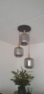 Moderne hanglamp met 3 glazen bollen, Huis en Inrichting, Lampen | Hanglampen, 50 tot 75 cm, Ophalen of Verzenden, Zo goed als nieuw