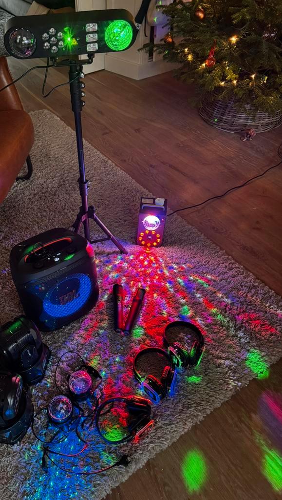 Compleet Silent Disco & Karaoke Feestpakket te Huur!, Audio, Tv en Foto, Karaoke-apparatuur, Gebruikt, Complete set, Ophalen
