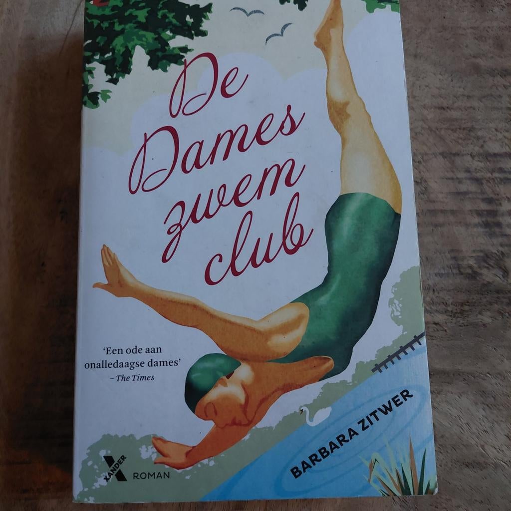 Barbara Zitwer - De dameszwemclub, Boeken, Literatuur, Zo goed als nieuw, Ophalen of Verzenden