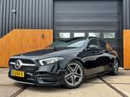 Mercedes-Benz A-klasse 160 Business Solution AMG Cruise Clim, Voorwielaandrijving, Gebruikt, 4 cilinders, Zwart