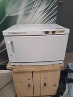 Towel warmer €80,-, Voetverzorging