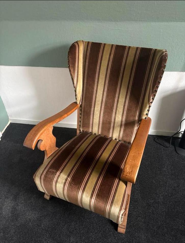 Gratis! 2 Retro Stoelen - Almelo, Huis en Inrichting, Fauteuils, Zo goed als nieuw, Hout, 50 tot 75 cm, Minder dan 75 cm, Ophalen