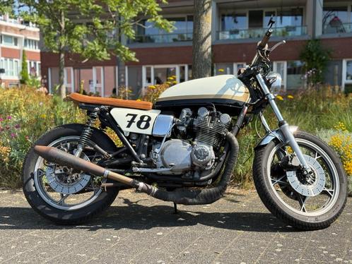 Suzuki GS750 Caferacer wit, Motoren, Motoren | Oldtimers, Overig, meer dan 35 kW, 4 cilinders, Ophalen