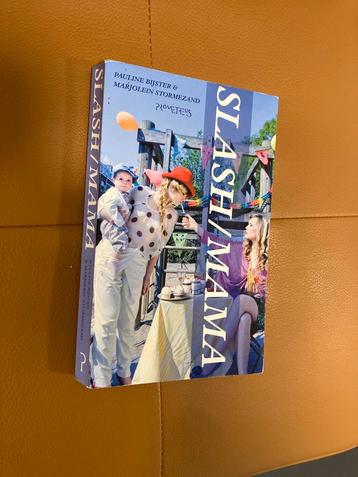 Slash/Mama - Pauline Blijster & Marjolein Stormezand beschikbaar voor biedingen