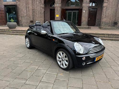 Mini 1.6 16V Cooper Cabrio 2004 Zwart, Auto's, Mini, Particulier, Benzine, E, Cabriolet, Handgeschakeld, Geïmporteerd, Zwart, Voorwielaandrijving