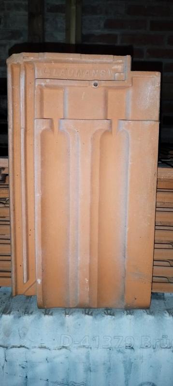 Laumans mulden dakpannen 340 stuks dakpan natuurrood  beschikbaar voor biedingen