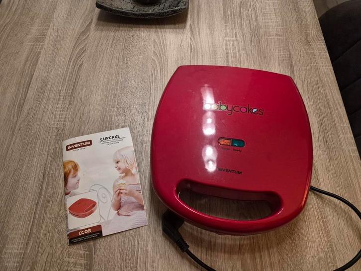 Babycakes Cupcake Maker - In goede staat!, Witgoed en Apparatuur, Wafelijzers, Zo goed als nieuw, Uitneembare platen, Ophalen
