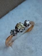 Antieke 18k gouden ring 1 oudslijpsel- en 2 roosdiamanten, Sieraden, Tassen en Uiterlijk, Antieke sieraden, Ophalen of Verzenden