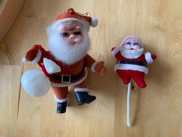 2 vintage geflokte Kerstmannen  beschikbaar voor biedingen
