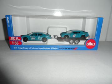 Siku 2565 - Dodge Charger met Dodge Challenger SRT Racing   beschikbaar voor biedingen