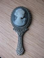 Miniatuur Handspiegel met Blauwe Camee - 7 x 2.7 cm, Verzenden