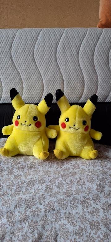 Pikachu 2x  beschikbaar voor biedingen