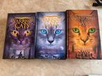 Warrior Cats Vol 2 Boeken 1,2,3, Erin Hunter, Ophalen of Verzenden, Zo goed als nieuw, Fictie