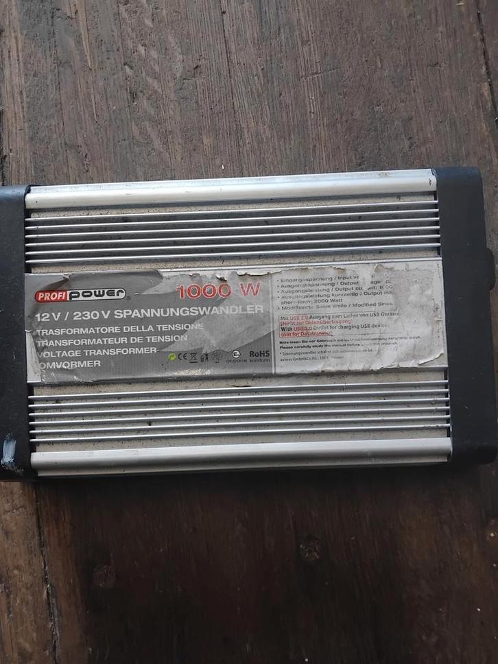 Omvormer 1000 Watt - 12V naar 230V, Auto diversen, Jumpstarters, Ophalen of Verzenden