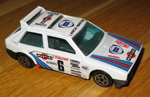 BBurago modelauto Lancia Martini Delta S4 1/43, Hobby en Vrije tijd, Modelauto's | 1:43, Gebruikt, Auto, Overige merken, Ophalen of Verzenden