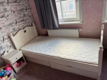 3 delig kinder slaapkamer set beschikbaar voor biedingen