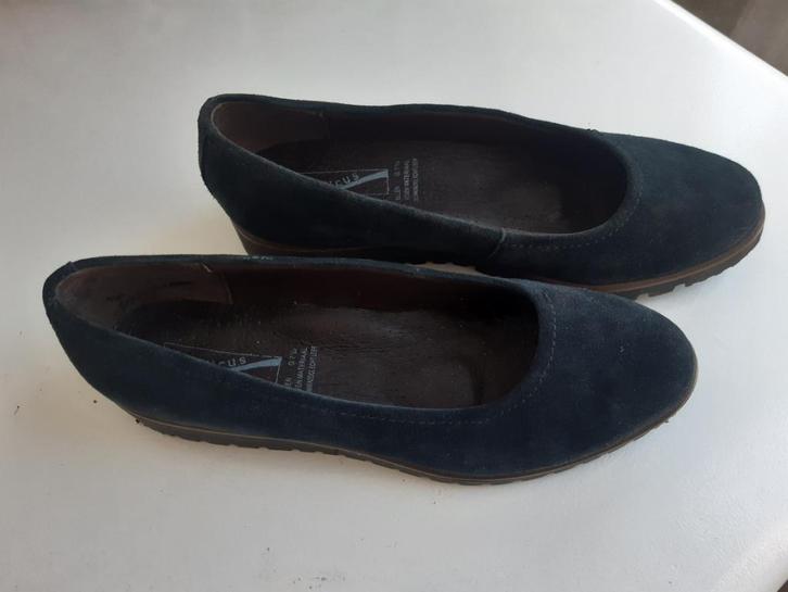 damesschoenen, Kleding | Dames, Schoenen, Zo goed als nieuw, Schoenen met lage hakken, Blauw, Ophalen of Verzenden