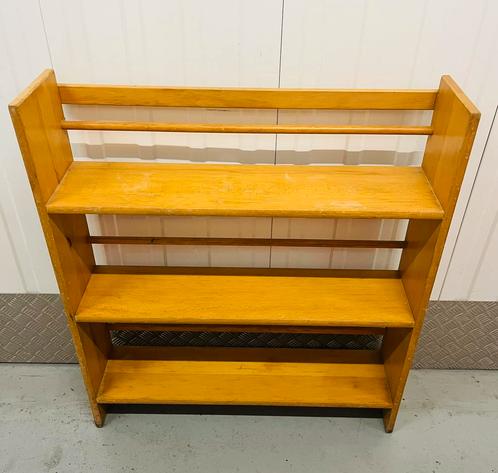 Vintage boekenkastje kinderkast schoolkast Rolf, Kinderen en Baby's, Kinderkamer | Commodes en Kasten, Gebruikt, Kast, 90 tot 105 cm