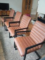 4 Moderne Bruine Eetkamerstoelen, Huis en Inrichting, Ophalen of Verzenden
