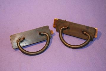 Vintage handgrepen. beschikbaar voor biedingen