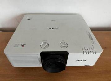 Professionele High-End WUXGA Laserbeamer – 6000 Lumen beschikbaar voor biedingen