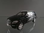 Mercedes ML-Klasse -MiniCamps- zwart, Hobby en Vrije tijd, Modelauto's | 1:18, Ophalen of Verzenden, Zo goed als nieuw, Motor