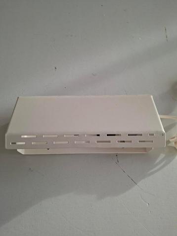 vintage W.L.P bedlampje leeslampje wit-grijs retro design beschikbaar voor biedingen