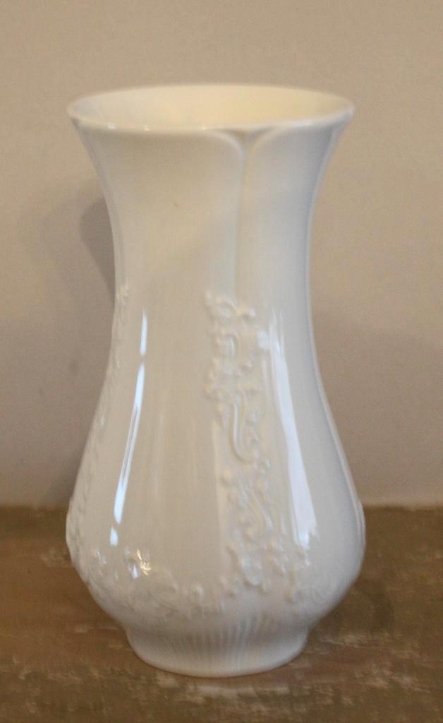 witte vaas met bewerking nr2, Antiek en Kunst, Curiosa en Brocante, Ophalen of Verzenden