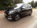Peugeot 108 1.0 12V E-vti 51KW 5DR 2017 Zwart, Auto's, Voorwielaandrijving, Stof, Zwart, 4 stoelen