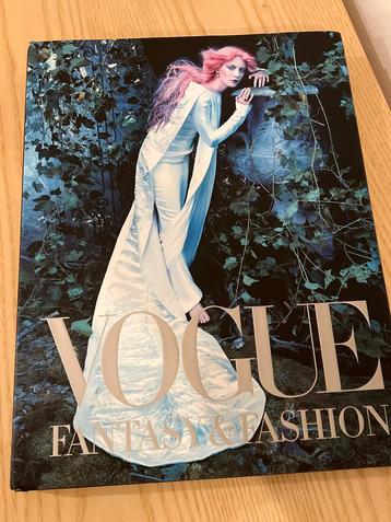 Vogue Fantasy & Fashion - Hardcover Editie beschikbaar voor biedingen