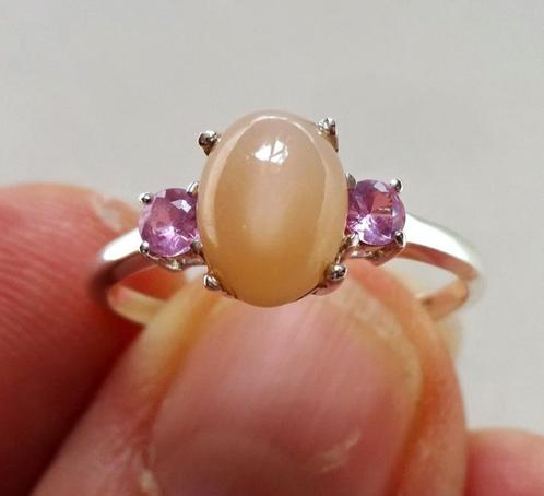 Zilveren riviere ring: zalm maansteen + 2 x roze topaas, Sieraden, Tassen en Uiterlijk, Ringen, Zo goed als nieuw, Dame, 18 tot 19