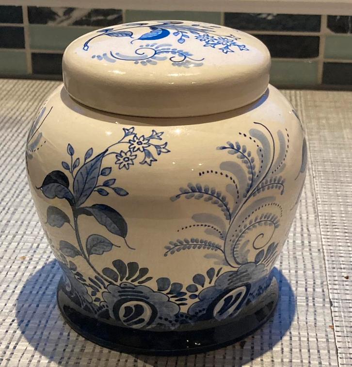 Delfstblauwe deksel/tabak pot Workum Aurora handgeschilderd, Antiek en Kunst, Antiek | Porselein, Ophalen of Verzenden