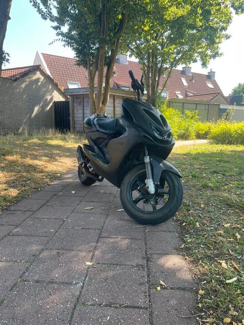 Yamaha Aerox 50cc, Fietsen en Brommers, Scooters | Yamaha, Gebruikt, Aerox, Ophalen