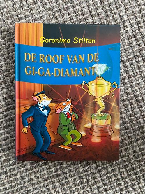 Geronimo Stilton - De roof van de gi-ga-diamant, Boeken, Kinderboeken | Jeugd | onder 10 jaar, Zo goed als nieuw, Ophalen of Verzenden