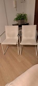 Design stoelen van het dure merk Arco. Kleur gebroken wit., Huis en Inrichting, Stoelen, Ophalen, Zo goed als nieuw, Wit, Twee