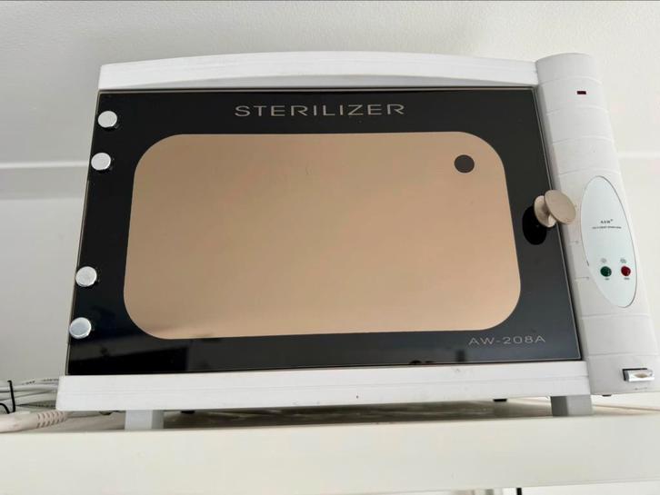 AW UV Sterilisator multifunctionele met nieuwe uv lamp, Witgoed en Apparatuur, Persoonlijke-verzorgingsapparatuur, Gebruikt, Ophalen of Verzenden