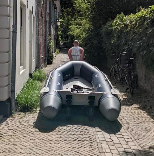 Hydro-force 5 + elecric motor and 8hr battery, Watersport en Boten, Motorboten en Motorjachten, Gebruikt, Polyester, Tot 6 meter