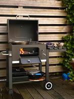 Barbecue (houtskool) - maar paar keer gebruikt, Tuin en Terras, Houtskoolbarbecues, Ophalen of Verzenden, Zo goed als nieuw