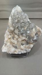 Amethist grijs transparant/ calciet dogtooth hematiet ., Verzamelen, Mineralen en Fossielen, Ophalen of Verzenden, Mineraal