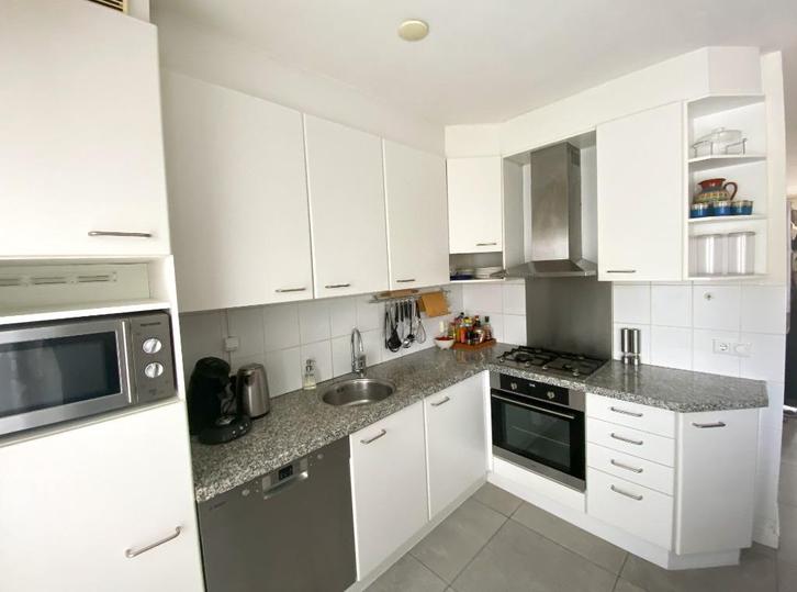 complete hoekkeuken, Huis en Inrichting, Keuken | Complete keukens, Gebruikt, Hoekkeuken, Wit, Graniet of Steen, Ophalen