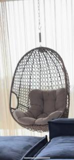 Hangstoel - Perfect voor ontspanning!, Huis en Inrichting, Stoelen, Ophalen, Gebruikt, Bruin, Riet of Rotan