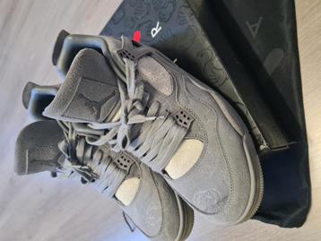 Nike Air Jordan 4 KAWS incl doos Maat 45 Zeer nette staat beschikbaar voor biedingen