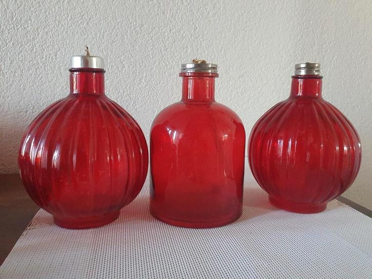 3 olielampen en 2 gewaxte rozen.Kerst, Huis en Inrichting, Woonaccessoires | Vazen, Zo goed als nieuw, Ophalen of Verzenden