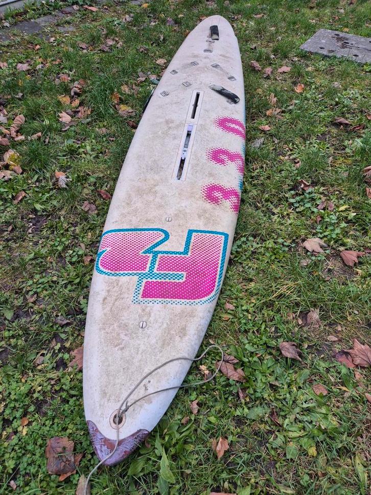 Windsurfbord zonder zijl, Watersport en Boten, Windsurfen, Gebruikt, Plank, 300 cm of meer, Met vin(nen), Minder dan 5 m², Ophalen