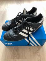 Adidas voetbalschoenen maat 42, Maat XS of kleiner, Schoenen, Ophalen of Verzenden, Zo goed als nieuw