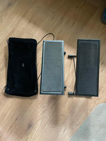 Gitaar Voeten Standaard beschikbaar voor biedingen