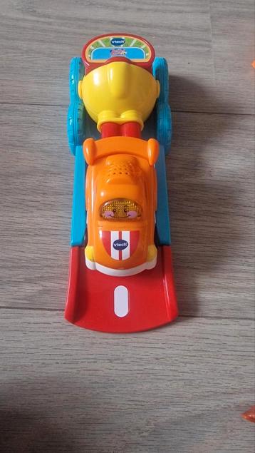 Vtech Toet Toet Auto Lanceerbaan beschikbaar voor biedingen